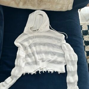 Elan hooded sweater